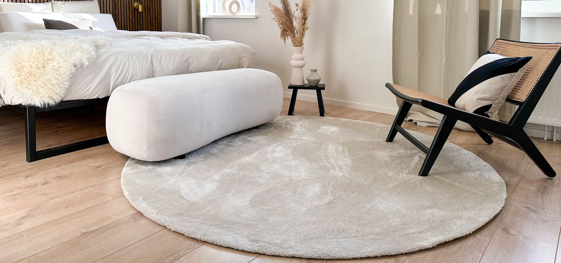 Für welchen Teppich im Schlafzimmer entscheidest du dich? – Volero