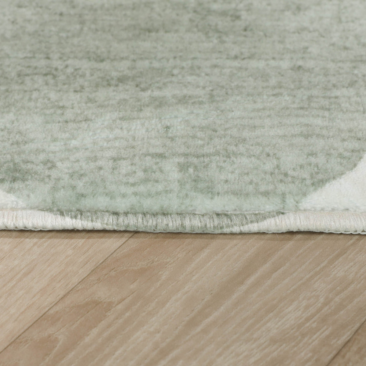 Children’s bedroom rug – Pip Shapes Green