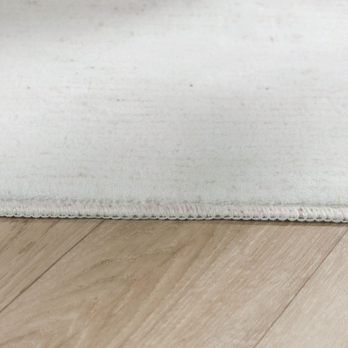 Children’s bedroom rug – Pip Stripes Green