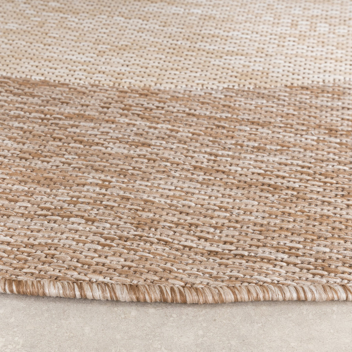 Round Indoor & Outdoor Rug – Sierra Border Cream/Beige