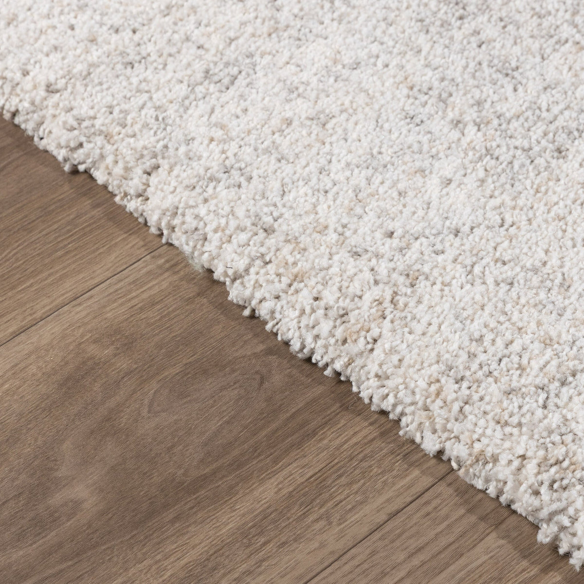 Shaggy Rug – George White