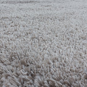 Hochflor Teppich Rund - Fuzzy Beige - sfeer