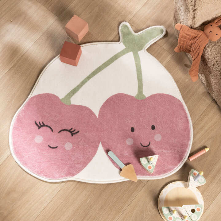 Waschbarer Kinderteppich - Berry Kirschen Rot