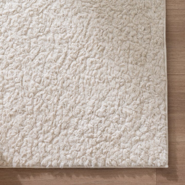Flauschiger Teppich - Bobby Weiß - 4